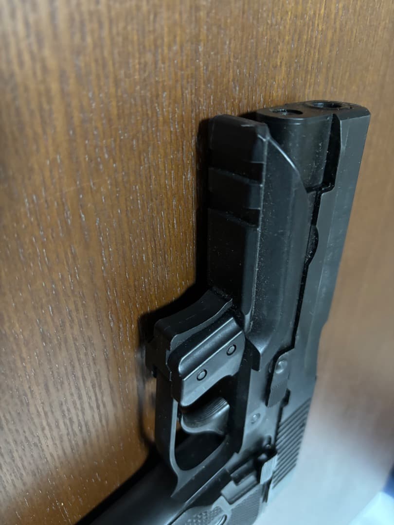 モデルガン　SIG P220 IC 航空自衛隊 9mm拳銃