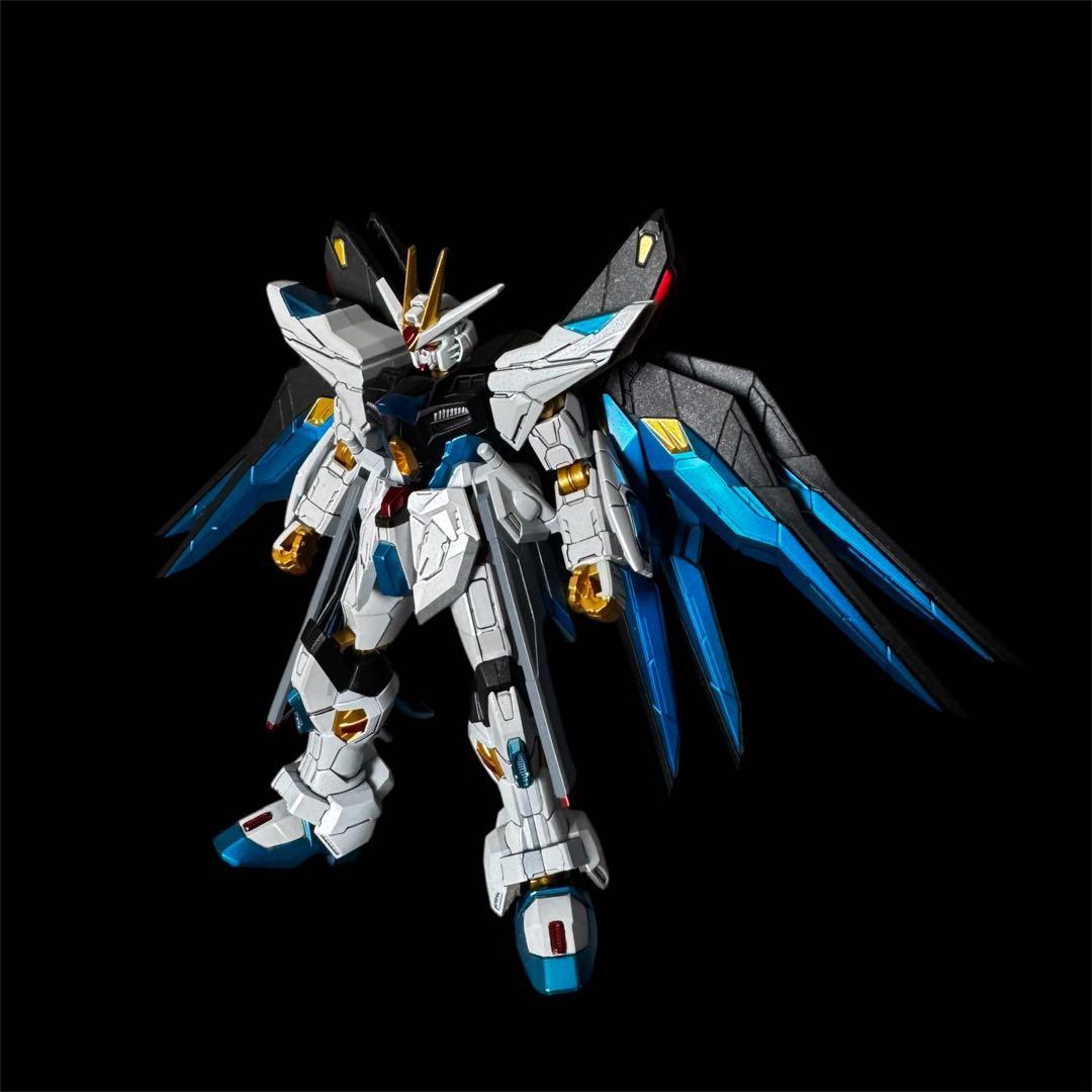 専用 GフレームFA ストライクフリーダム 初音ミクカラー ガンプラ