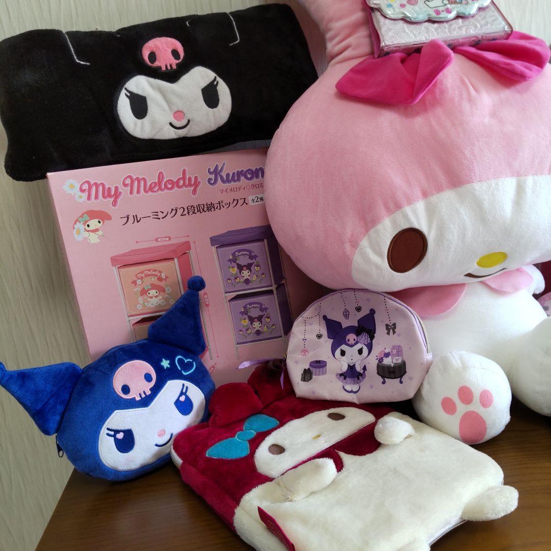 My Melody&KUROMIまとめ売り16点2段BOXバッグポーチミニタンス