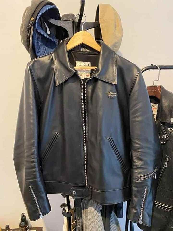 AVIakit ブラックレザージャケット 42