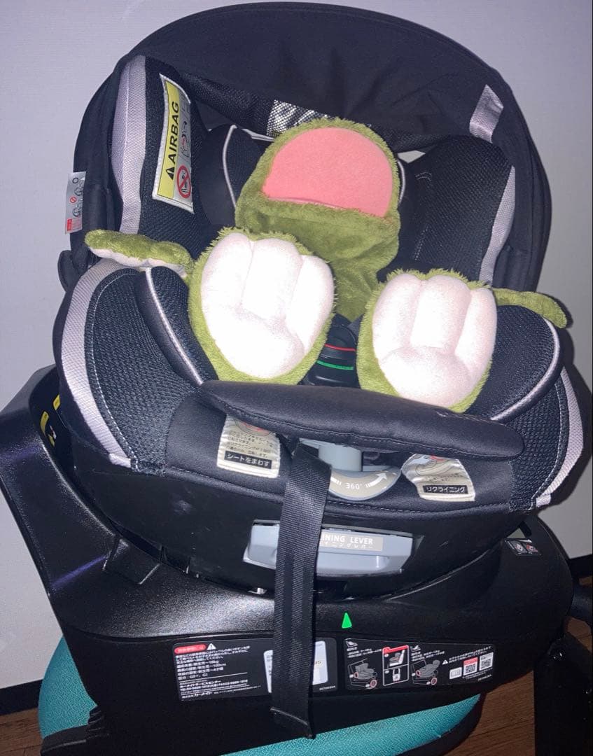 エールベベ⭐️isofixクルット3iグランス最高位チャイルドシートクリーニング済