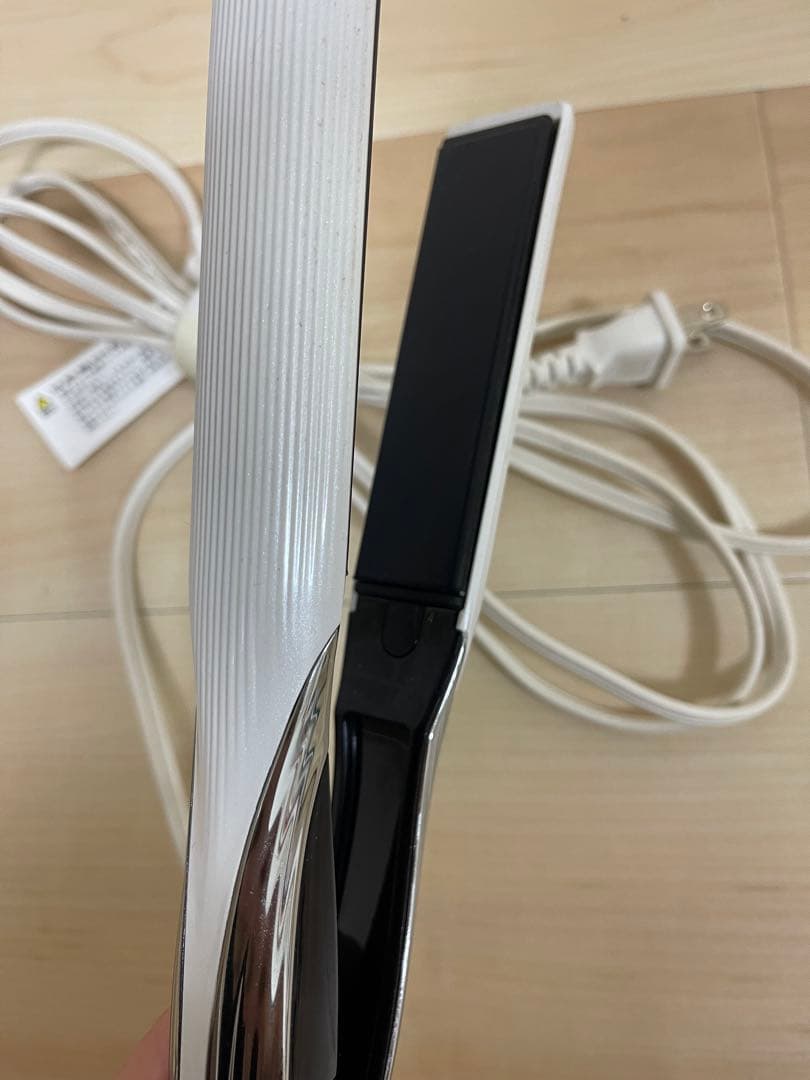 リファ　ReFaストレートヘアアイロン　RE-AC02A