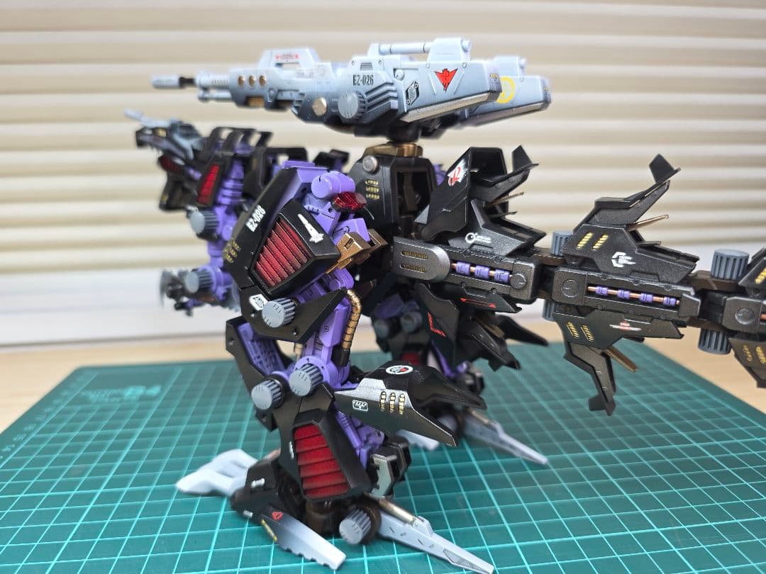 ゾイドHMMジェノザウラー全塗装