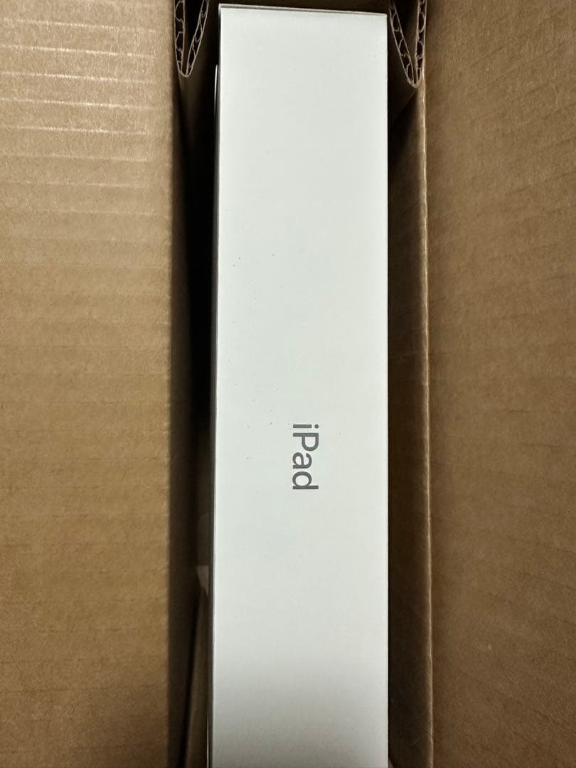 新品未使用　iPad (A16) Wi-Fi 128GB シルバー