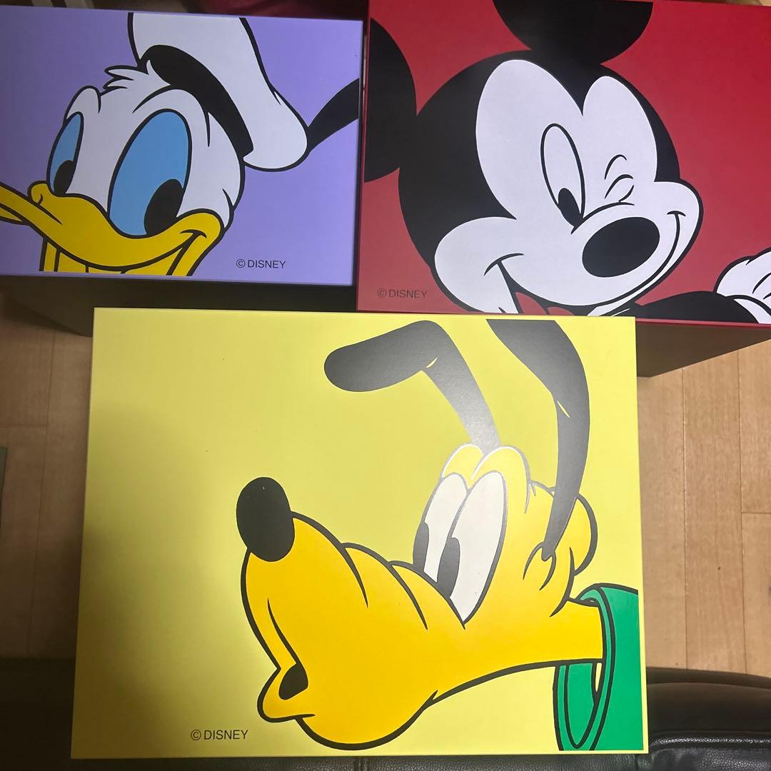 希少品！ ディズニーテーブル