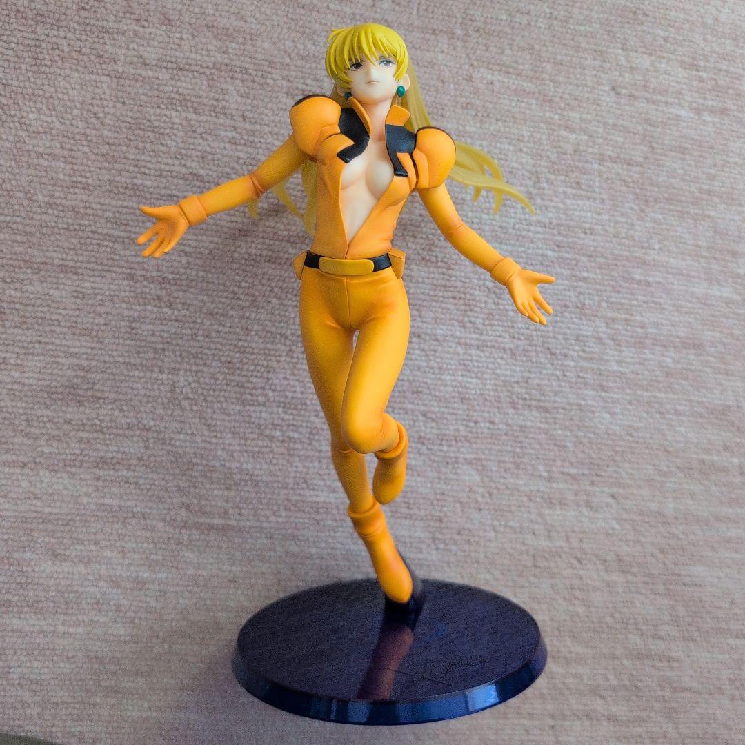 vガンダム　カテジナ・ルース　フィギュア