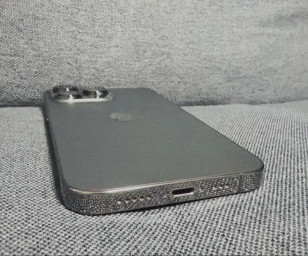 ★iPhone13Pro☆256GB☆ブラック☆バッテリー容量75%★