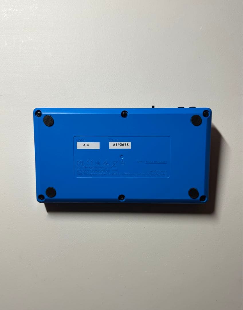 Roland J-6 コードシンセサイザー　aira compact ローランド