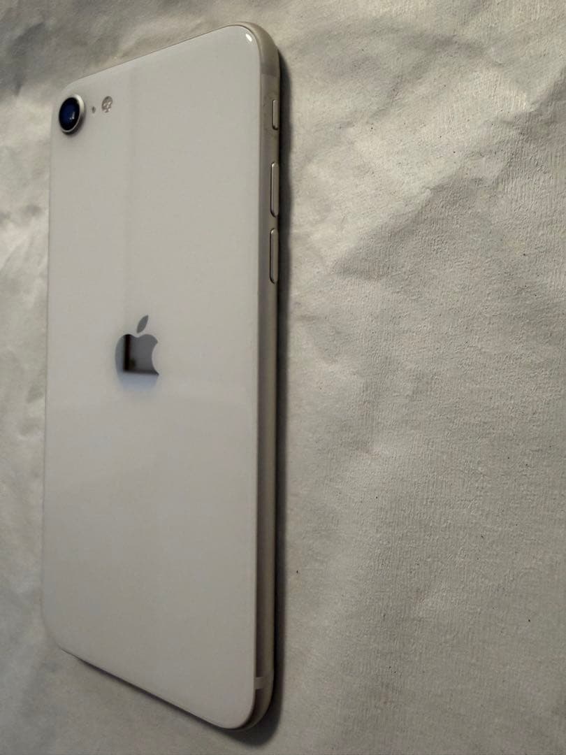 Apple iPhone SE3 128GB ホワイト 本体