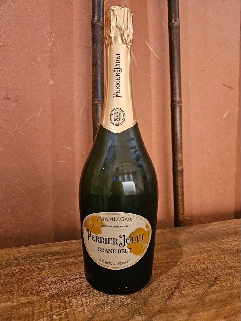 【12本まとめ売り】シーバスリーガル18年6本とP.J グランブリュ6本