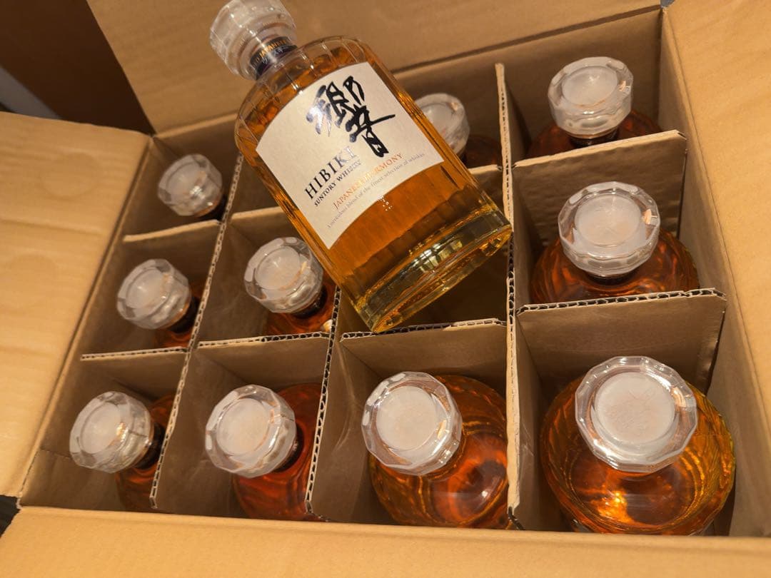 サントリーウイスキー響 JAPANESE HARMONY 700ml 12本入