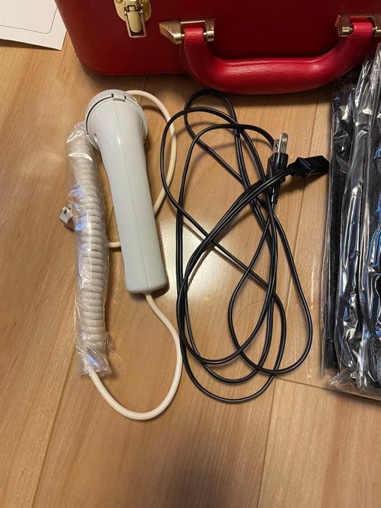 95万円→破格！！マスクで疲れたお肌に★　4way美顔器（ボディも）