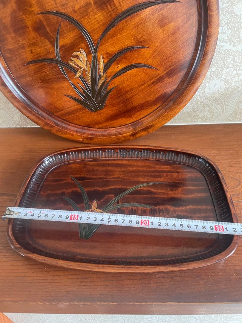 香川漆器 讃岐彫　花模様　飾り台　テーブル　机　卓上　台座　仙　漆　木工品　彫刻