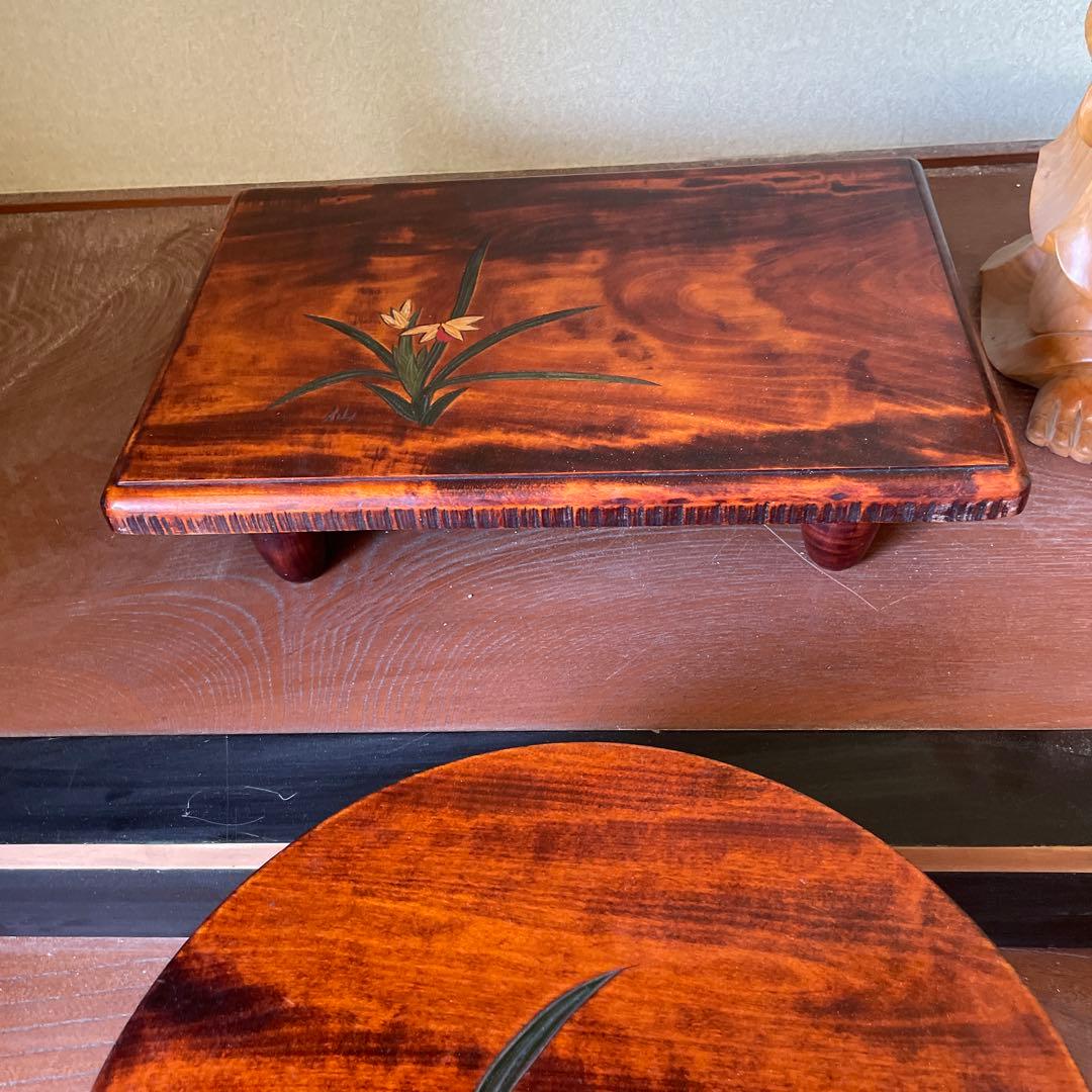 香川漆器 讃岐彫　花模様　飾り台　テーブル　机　卓上　台座　仙　漆　木工品　彫刻