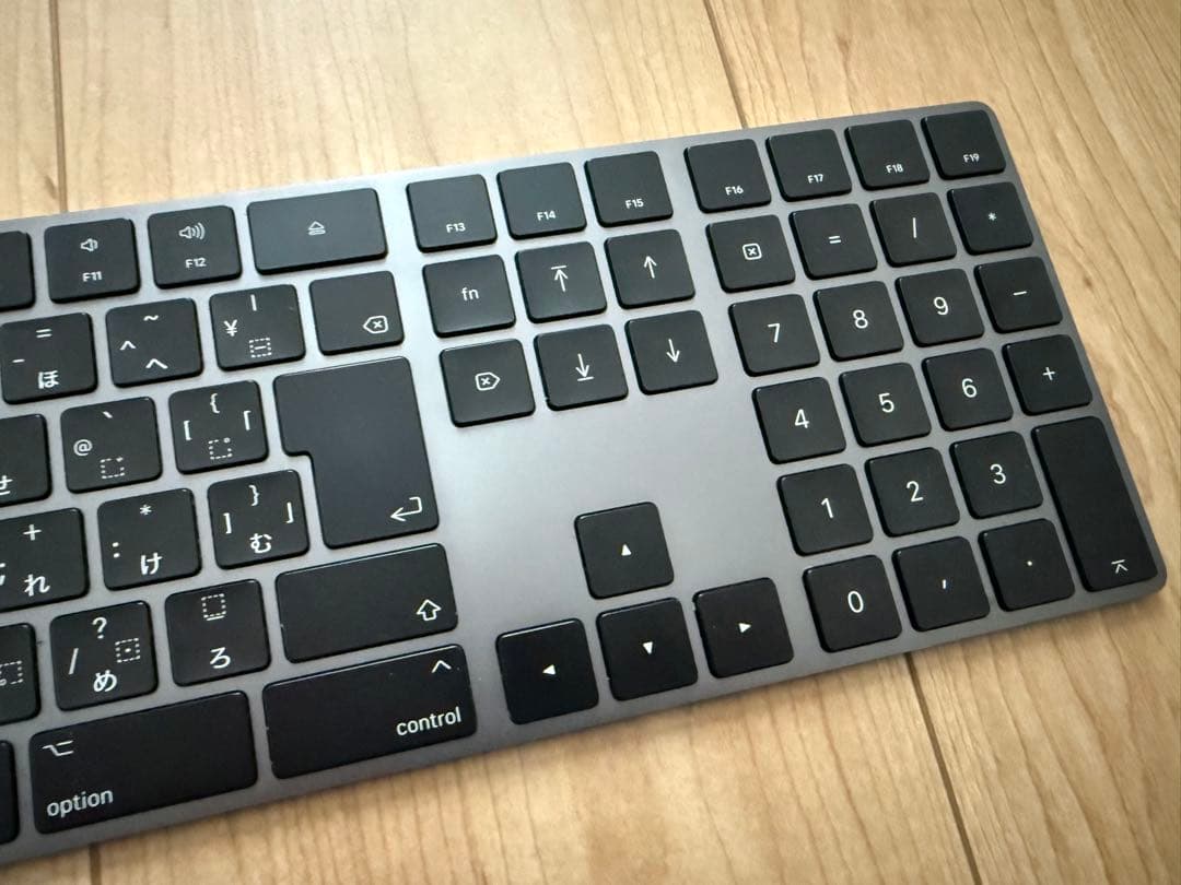 Apple Magic Keyboard(テンキー) (JIS) スペースグレイ