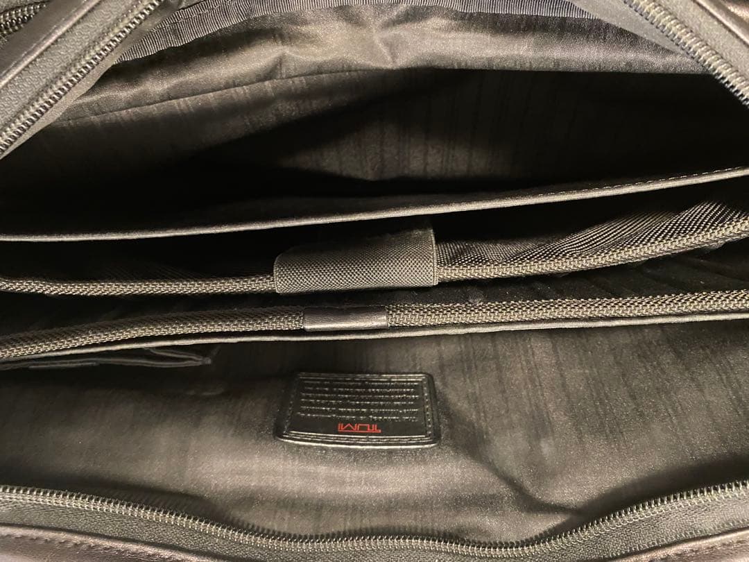 レザー ビジネスバッグ ブラック