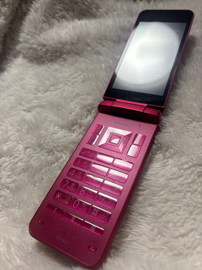 docomo KY-42C ピンク