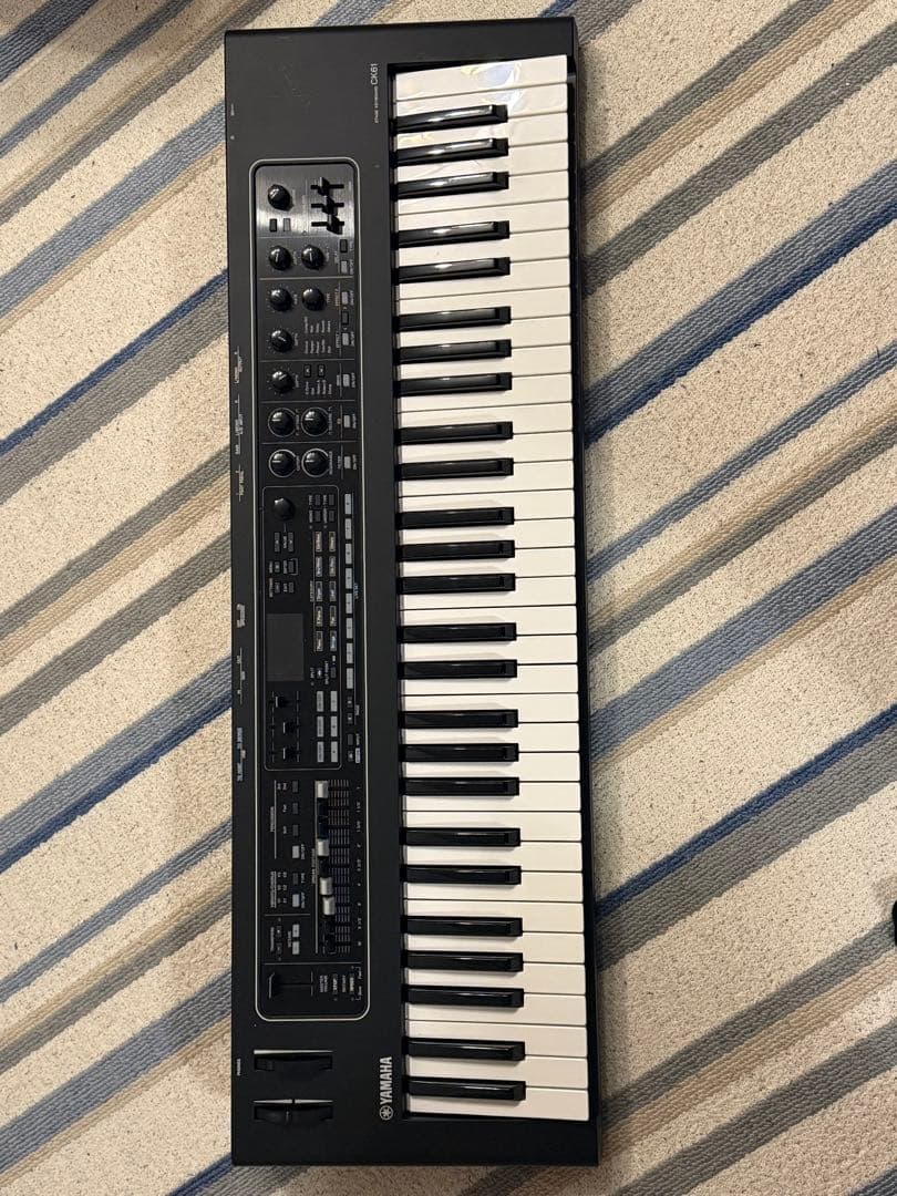 鍵盤楽器 Yamaha CK61 Stage keyboard