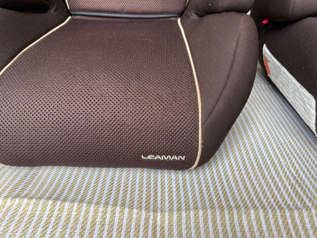 2台セット送料無料！　リーマン　ハイバックジュニアシート　軽い・簡単・使いやすい