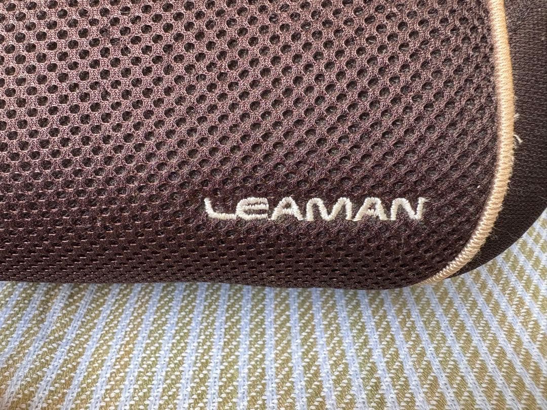 2台セット送料無料！　リーマン　ハイバックジュニアシート　軽い・簡単・使いやすい