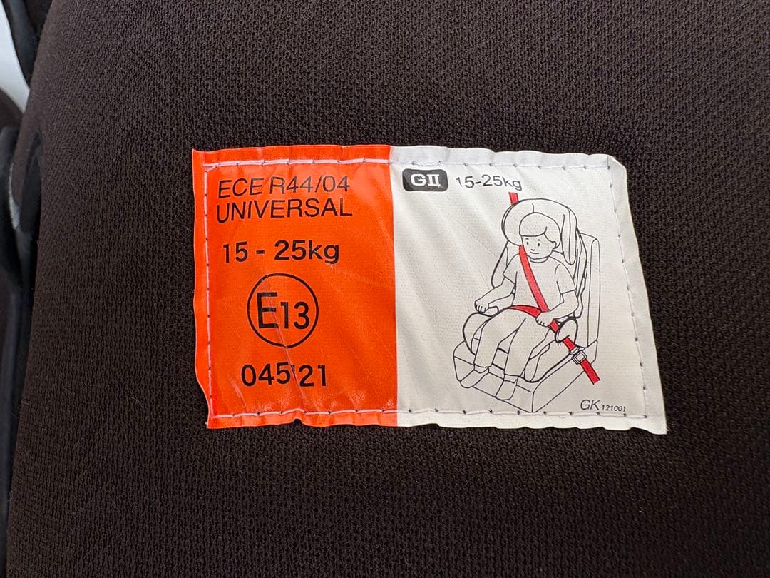 2台セット送料無料！　リーマン　ハイバックジュニアシート　軽い・簡単・使いやすい