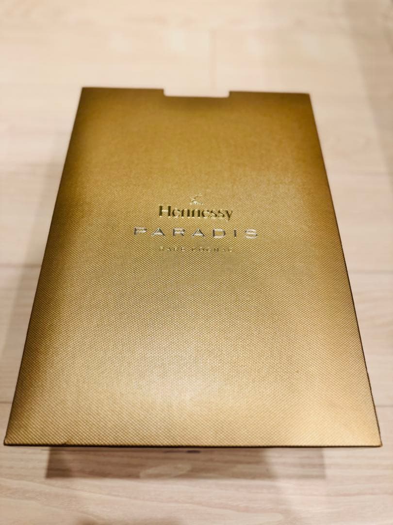 Hennessy Paradis コニャック ゴールドボックス入り 未開栓