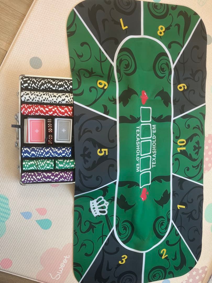 【新年特価】テキサスホールデム ポーカーチップ テーブルマット　セット　プロ用