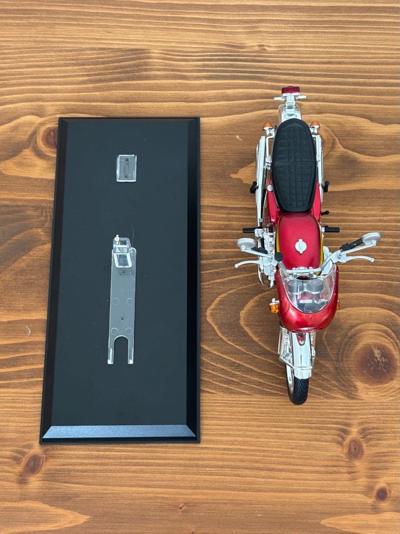 MAFEX T-800 ターミネーター ＋ ホンダCB750FOUR カスタム