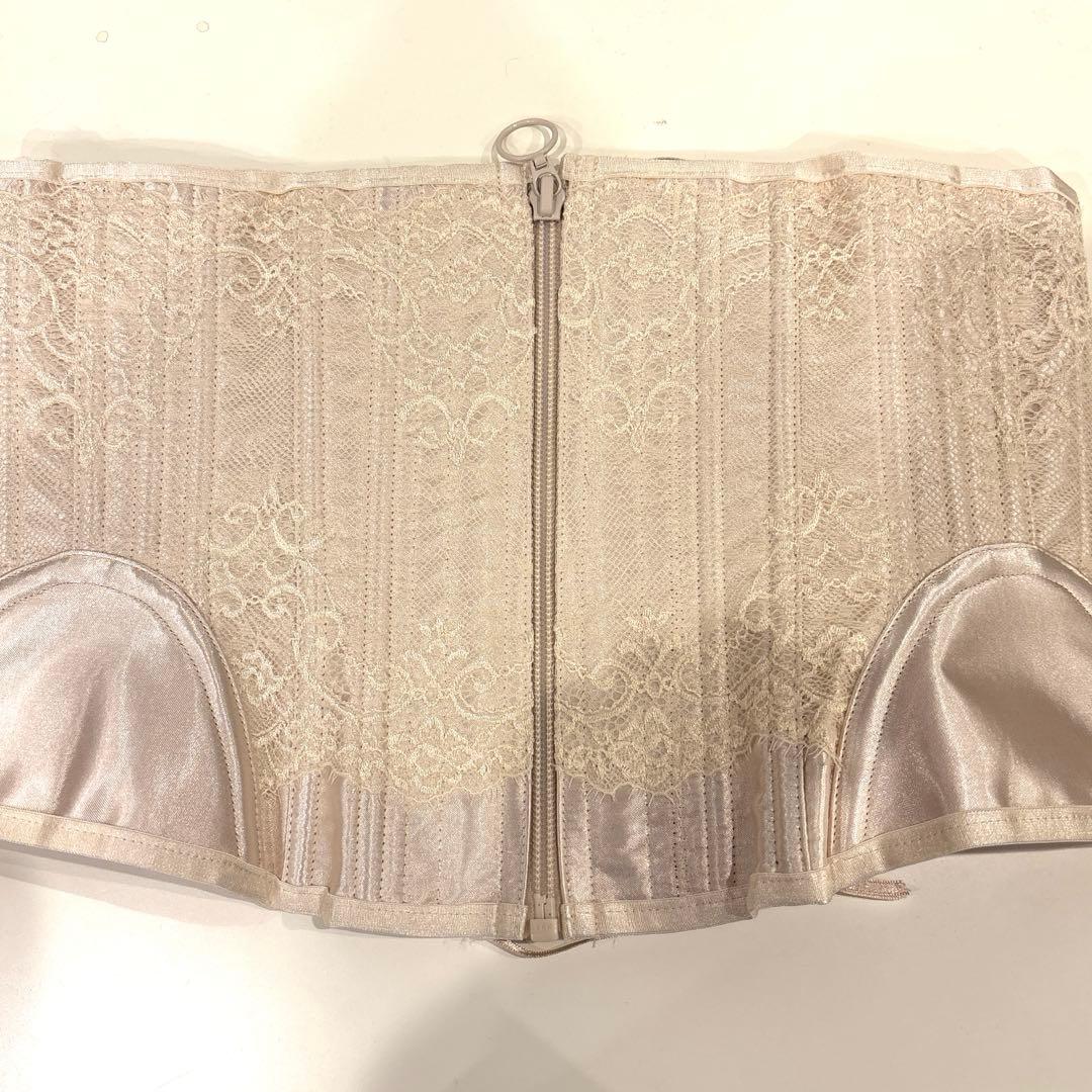 pinup closet コルセット