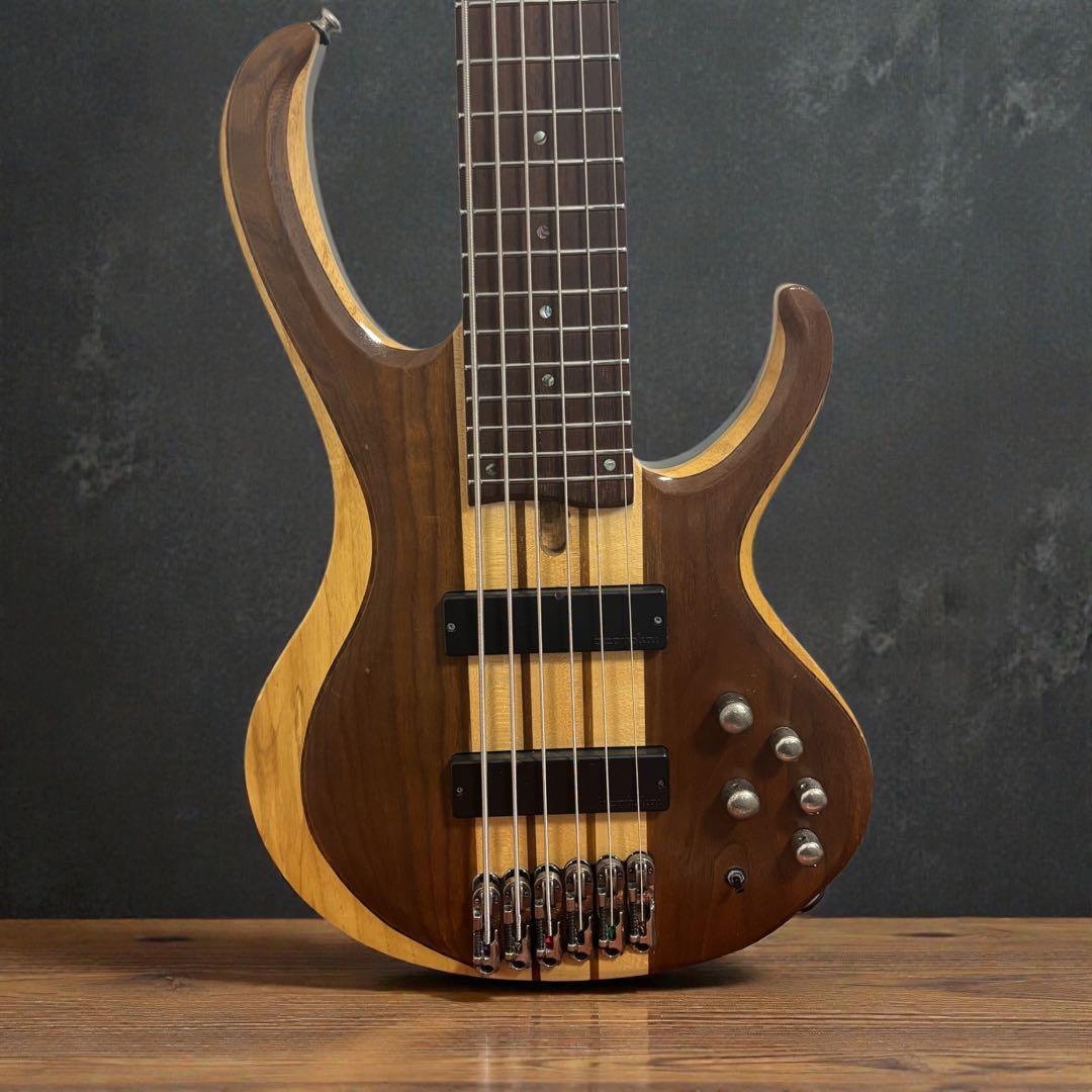 激レア IBANEZ アイバニーズ 6弦ベース BTB746