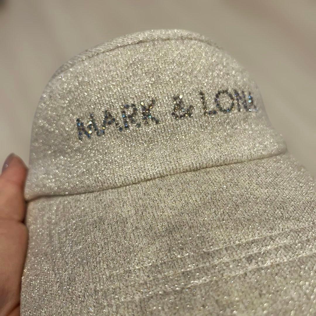 【美品】MARK & LONA マークアンドロナ★ベージュラメバイザー