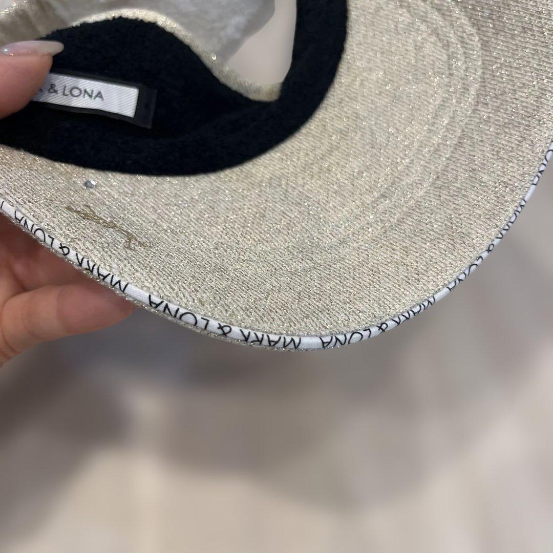 【美品】MARK & LONA マークアンドロナ★ベージュラメバイザー