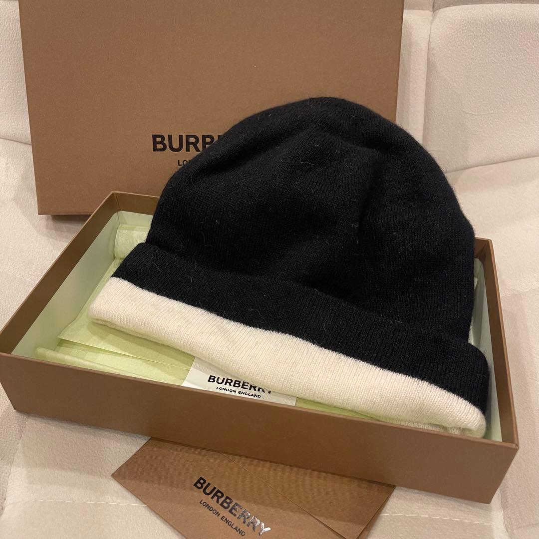 BURBERRY ニット帽 ブラック・ホワイト