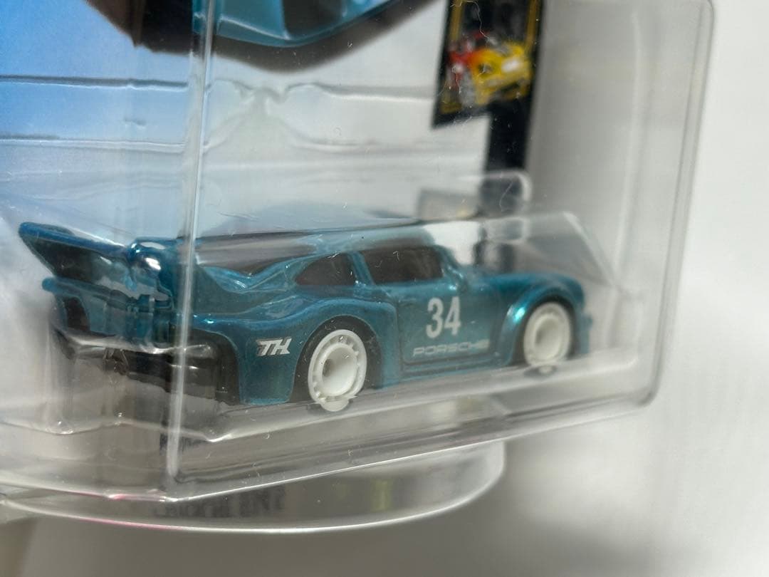 ホットウィール PORSHCHE 934 5 STH