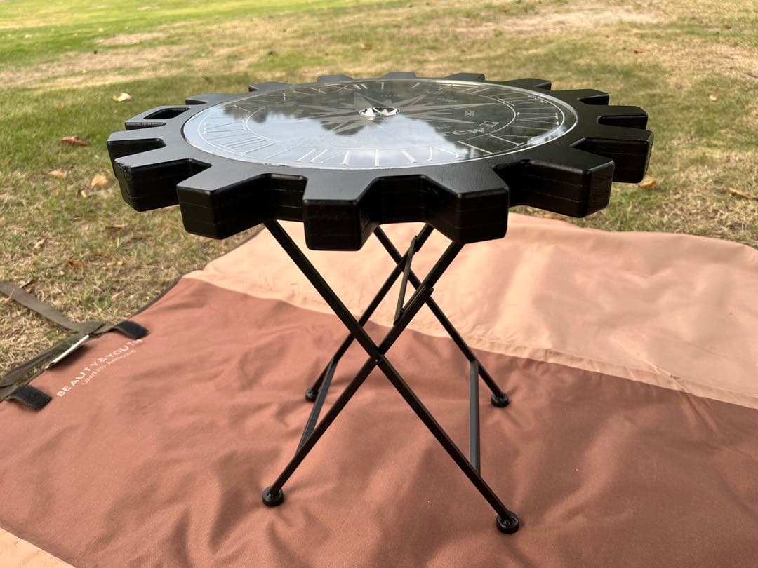 胡麻麦茶！！GGCrewマジックテーブル　鉄脚バージョン　コンパス