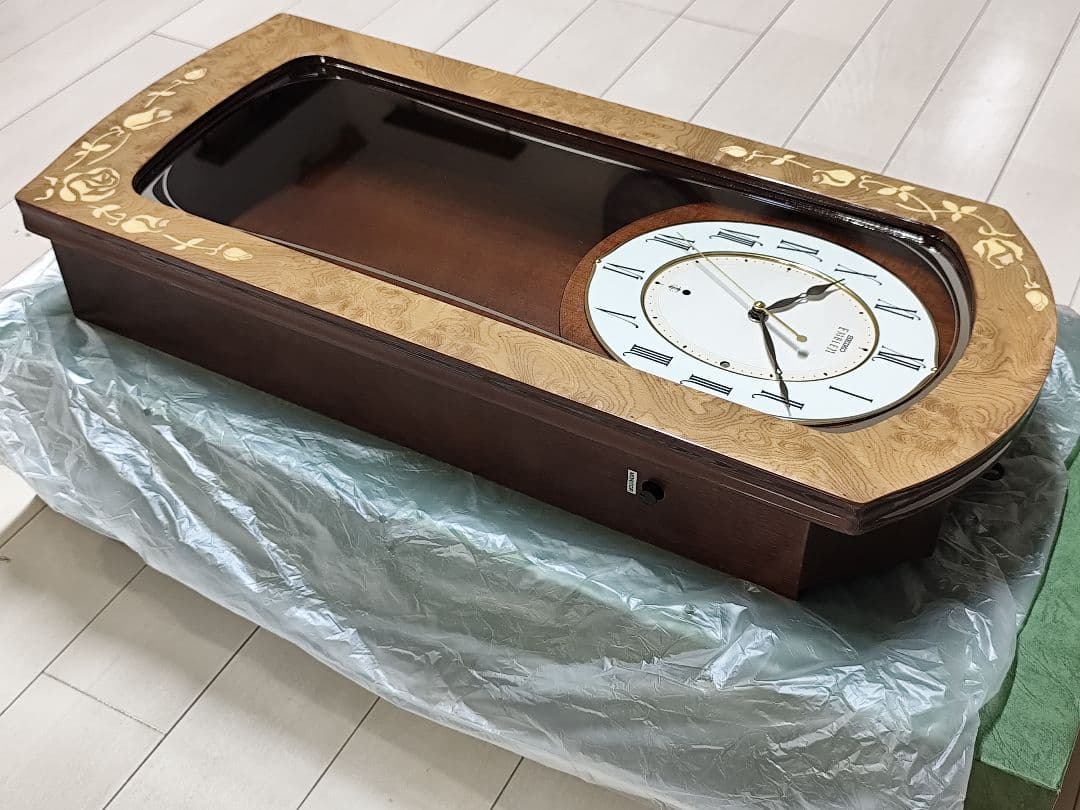 かおりん SEIKO EMBLEM HS434B からくり時計 メロディ