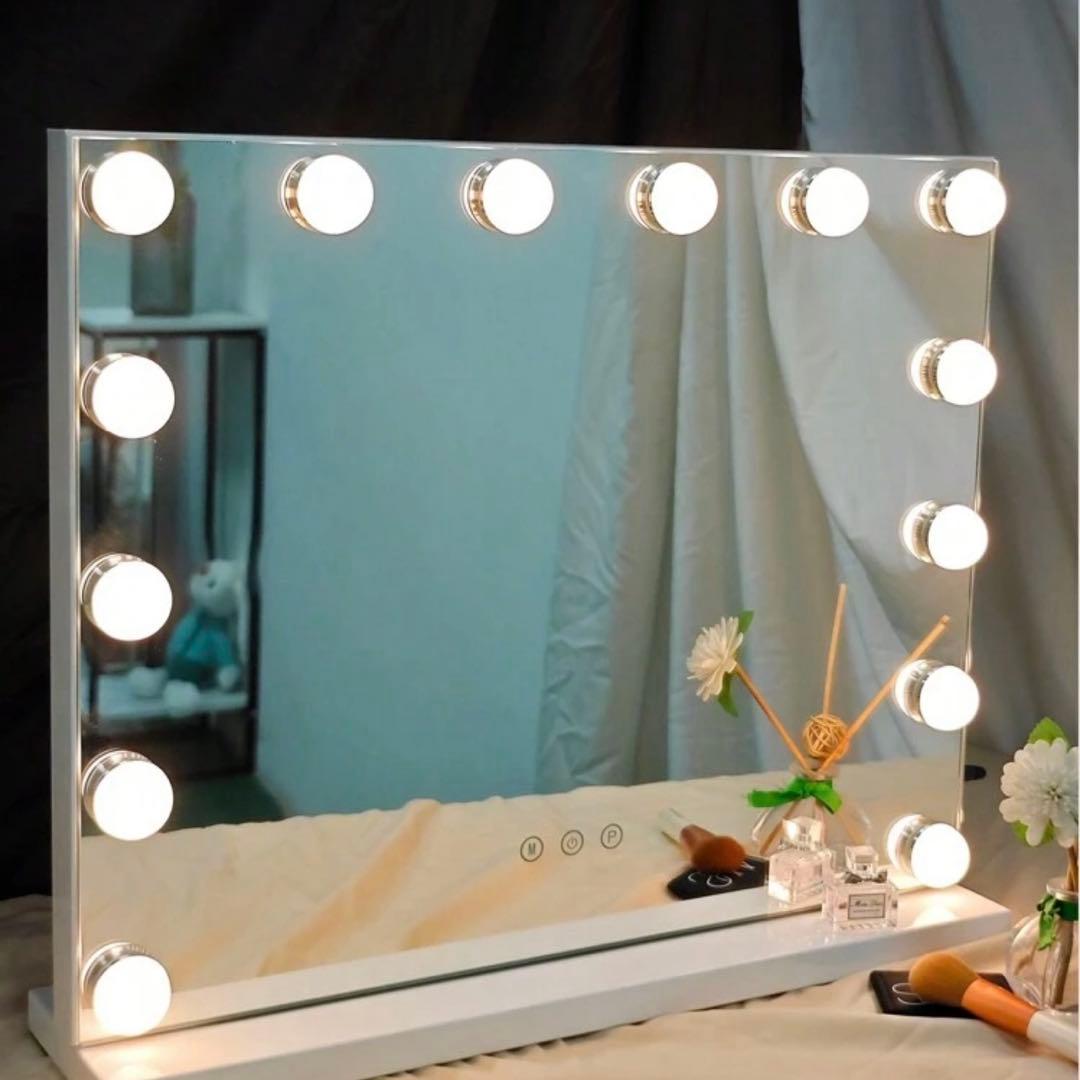 【未使用】女優ミラー　LED 調光　エコメルカリ便限定　42cm×50cm