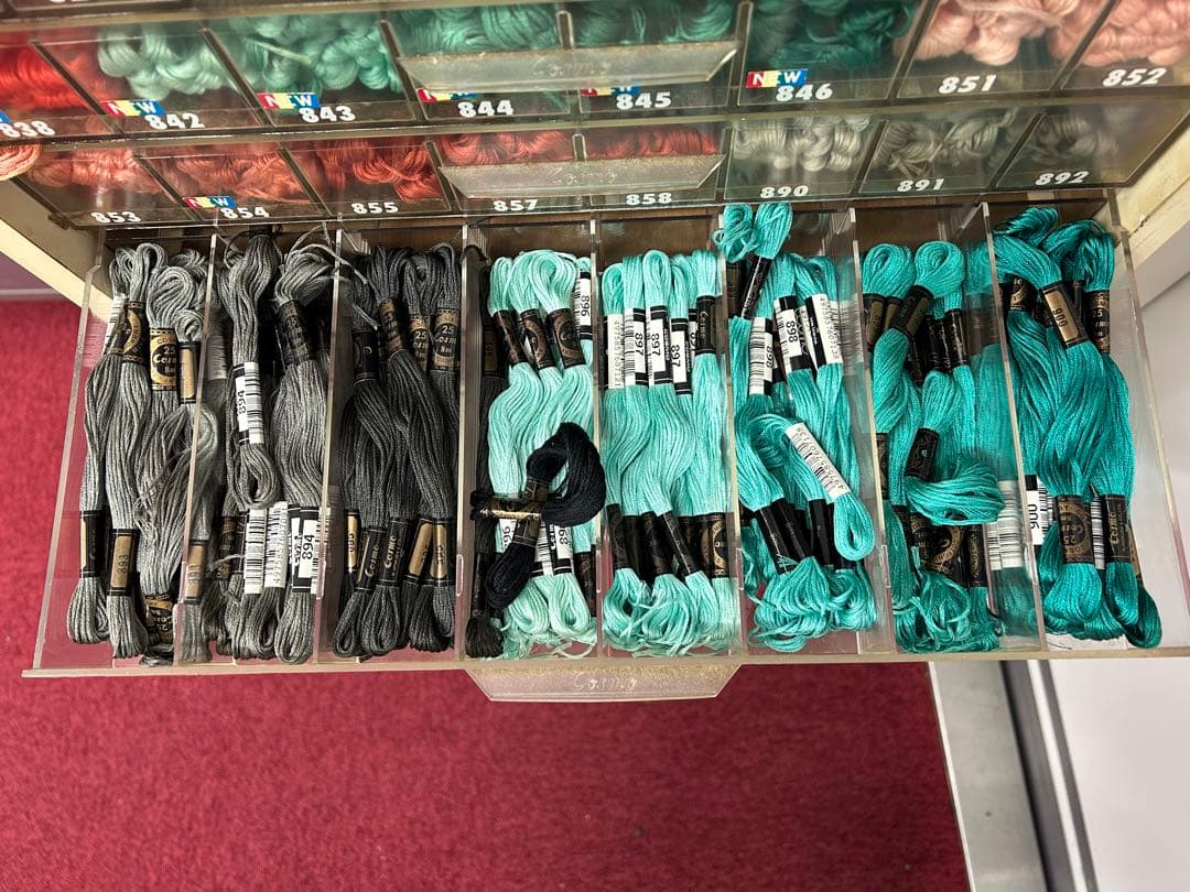 バニラさん専用コスモ刺繍糸のみ