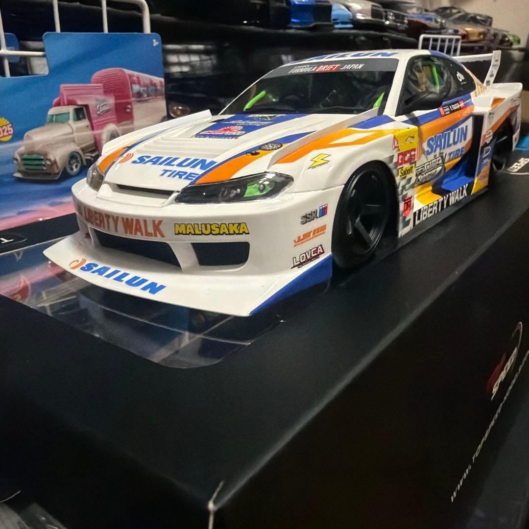 ミニカー TOP SPEED SILVIA S15 LIBERTY WALK 1/18