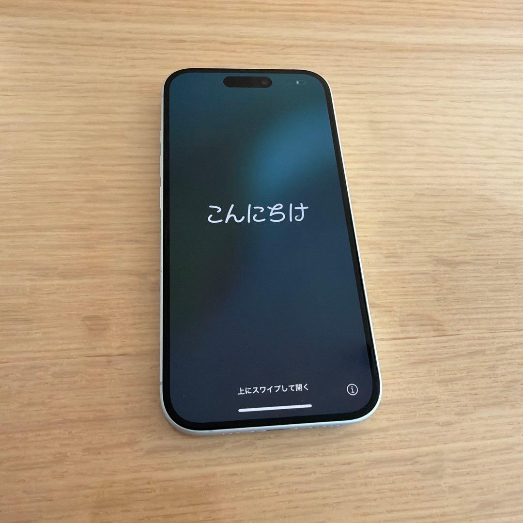 Apple iPhone16 128GB ホワイト 本体　SIMフリー