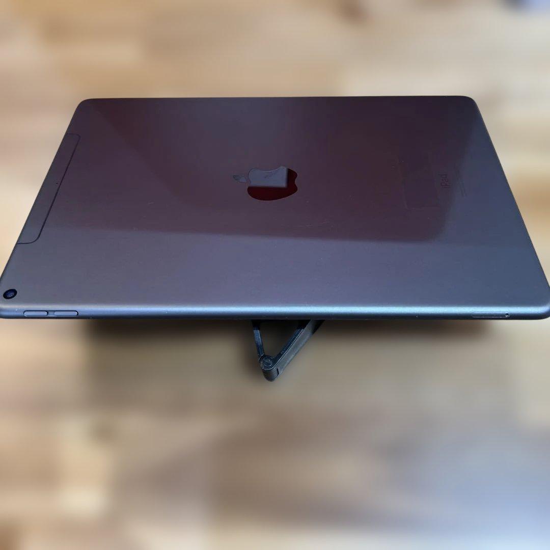 C693 SIMフリー　 iPad Air 第3世代64GB