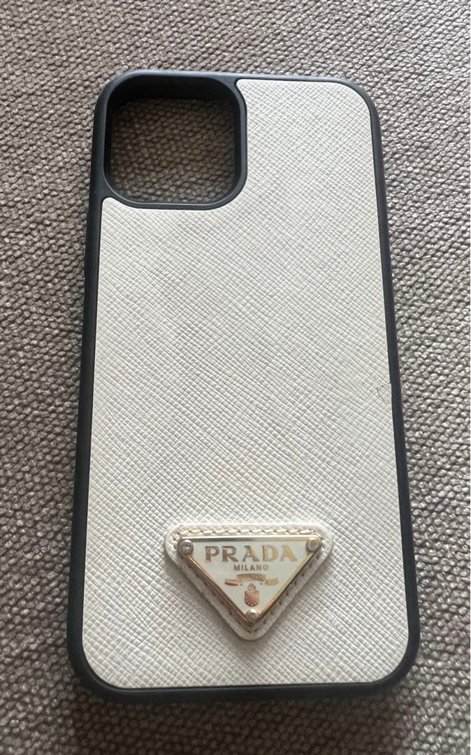 プラダ　iPhoneケース　12/12pro