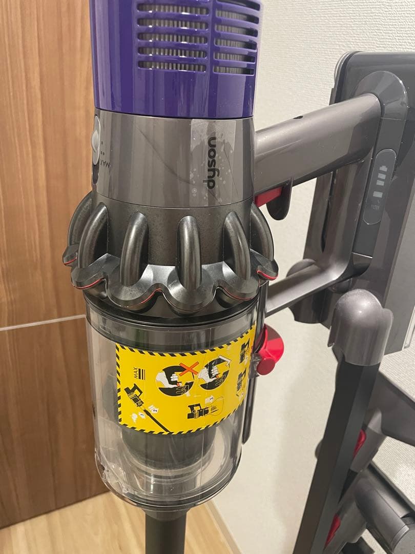 【大幅値下げ！】ダイソン Dyson Cyclone V10 掃除機