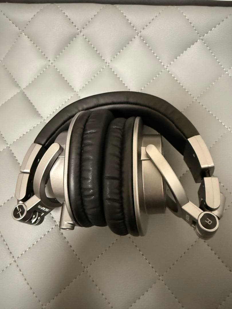 オーディオテクニカ　ATH-M50x ガンメタリック