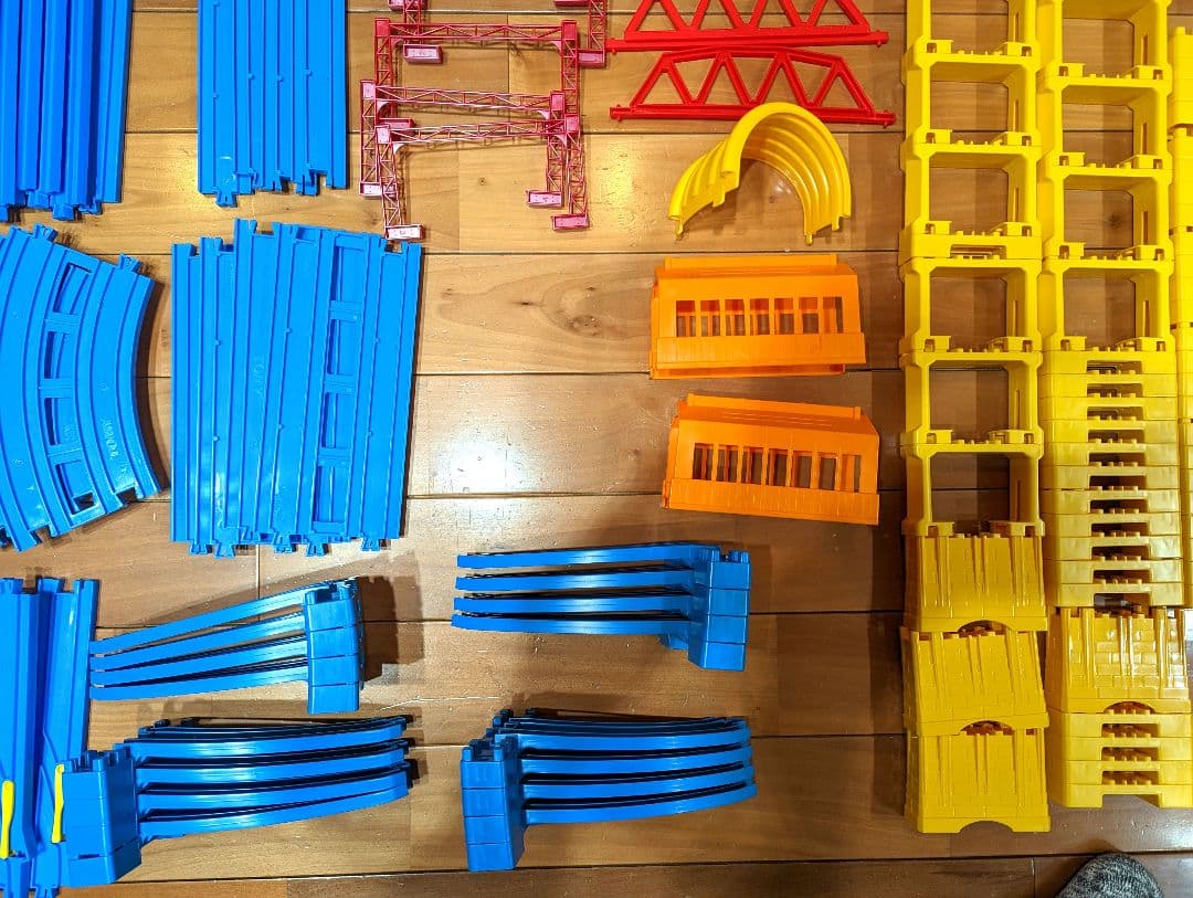 プラレール　レール　情景　橋脚　大量　まとめ売