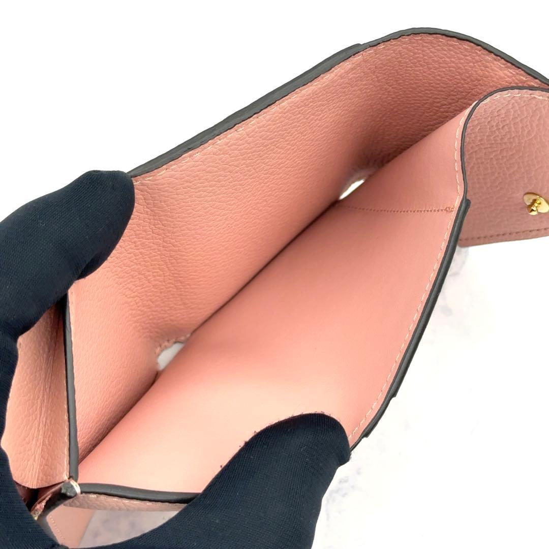 【ほぼ新品】ルイヴィトン モノグラム アンプラント ゾエ ピンク コンパクト