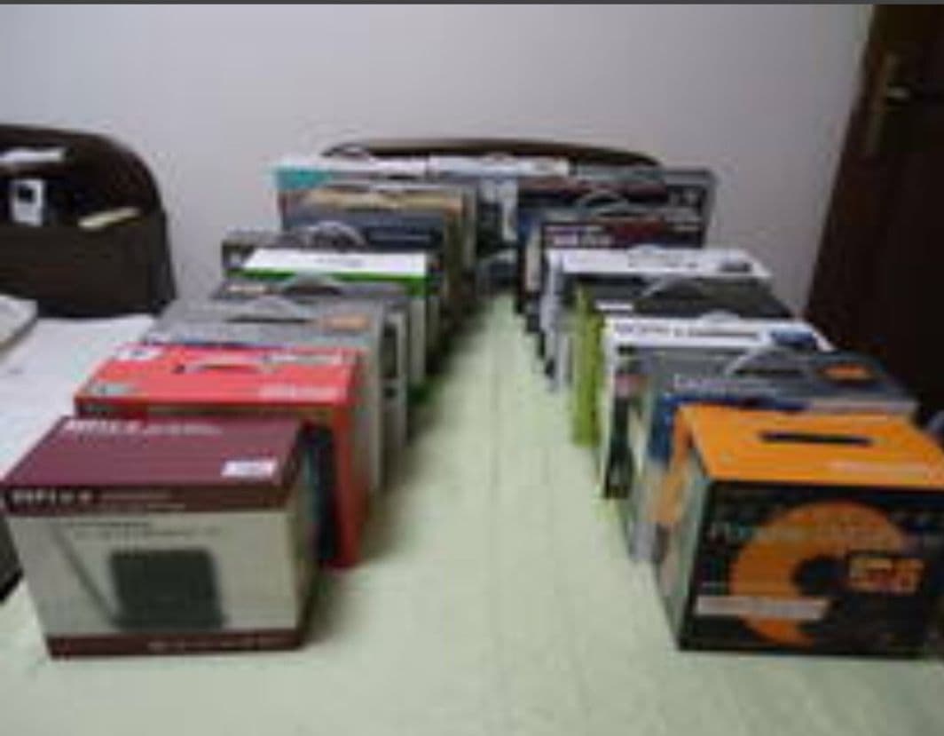 値下箱開封のみ グリーンハウス 乾電池対応9インチポータブルDVDプレーヤー