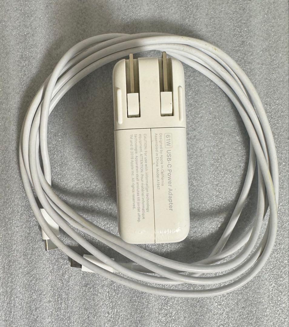 MacBookPro i9 32GB 1TB 充放電206回 バッテリー84%