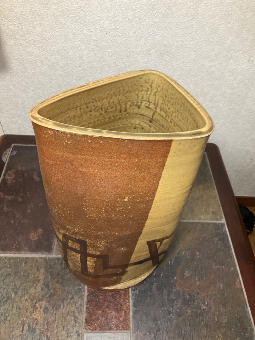 【お値下げ】萩焼　玉俤山　野坂江月堂　伊羅保手　花器　希少