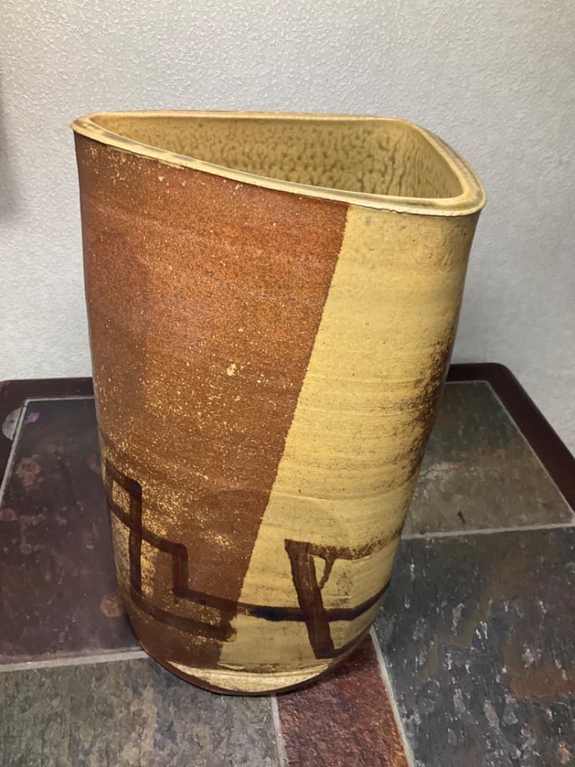 【お値下げ】萩焼　玉俤山　野坂江月堂　伊羅保手　花器　希少